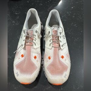 Women’s on cloud shoes